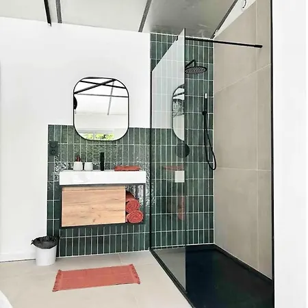 Peaceful Between Sea And Pyrenees بيت للعطل *