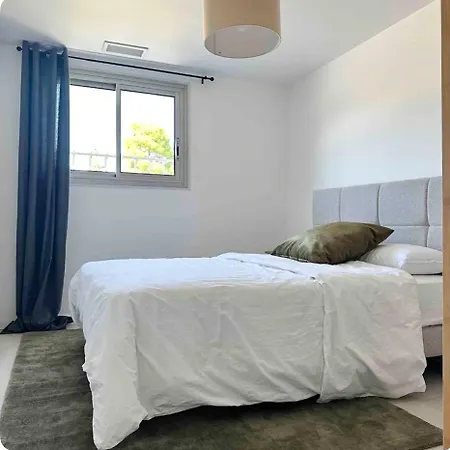 Дом отдыха Peaceful Between Sea And Pyrenees Перпиньан